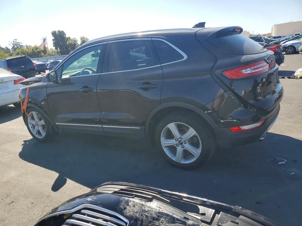 صورة رقم 2 من المزاد - 2017 LINCOLN MKC مع VIN 5LMCJ1C92HUL40032