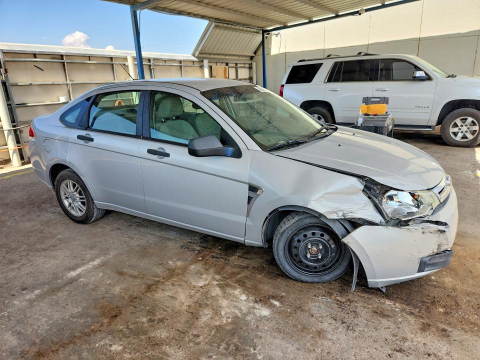 Photo 4 from auction – 2008 FORD FOCUS with VIN 1FAHP35N98W160199