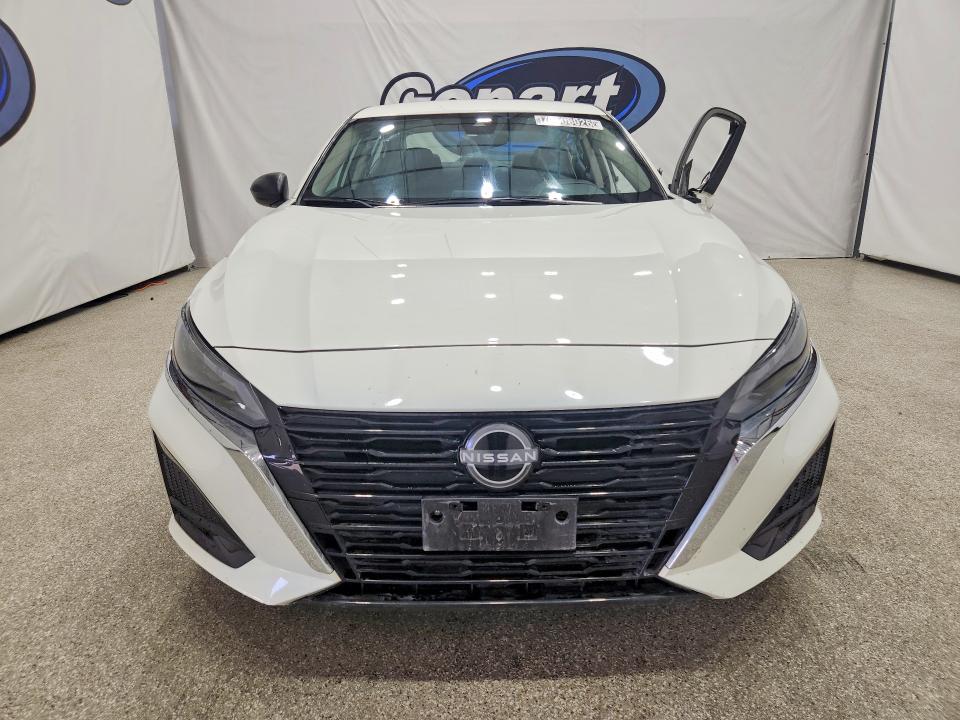 Photo 5 from auction – 2025 NISSAN ALTIMA with VIN 1N4BL4DV9SN353877