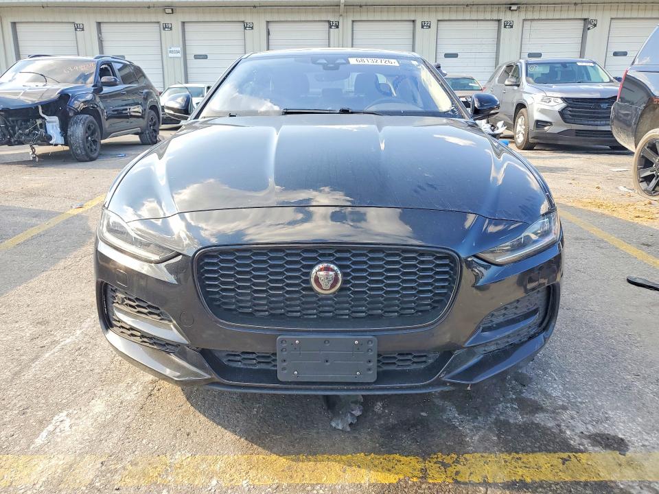 Photo 5 from auction – 2020 JAGUAR XE with VIN SAJAJ4FX4LCP63558