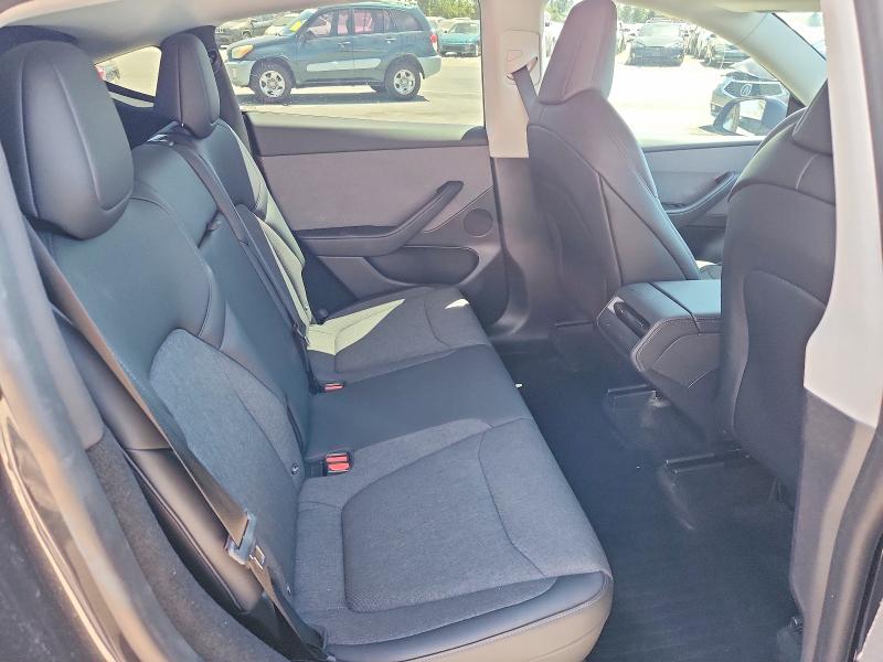 صورة رقم 10 من المزاد - 2026 TESLA MODEL Y مع VIN 7SAYGDEDXTA693988