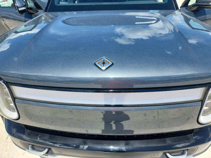 Снимка 11 от търг – 2024 RIVIAN R1T с VIN 7FCTGCAAXRN030179