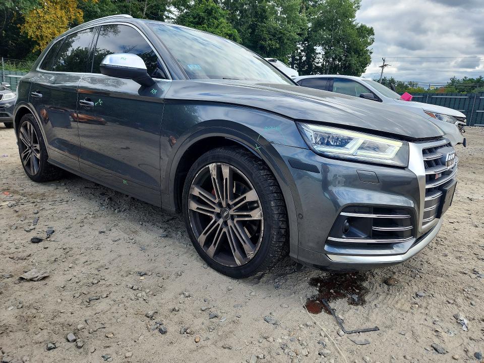 صورة رقم 4 من المزاد - 2020 AUDI SQ5 مع VIN WA1C4AFY6L2094232