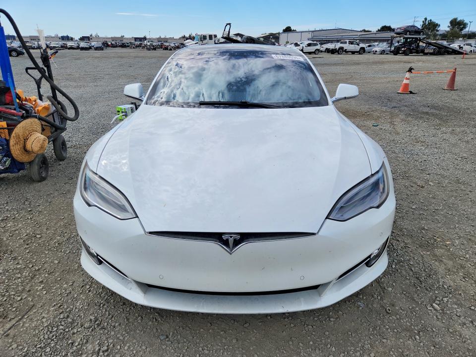 Photo 5 from auction – 2020 TESLA MODEL S with VIN 5YJSA1E48LF415841