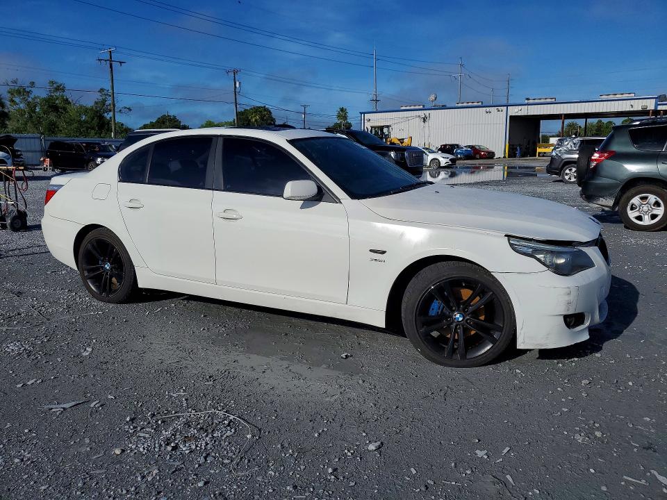 Photo 4 from auction – 2010 BMW 528 with VIN WBANV1C50AC156847