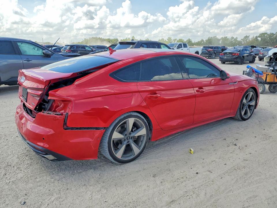 Photo 3 from auction – 2020 AUDI A5 with VIN WAUBNCF52LA013746