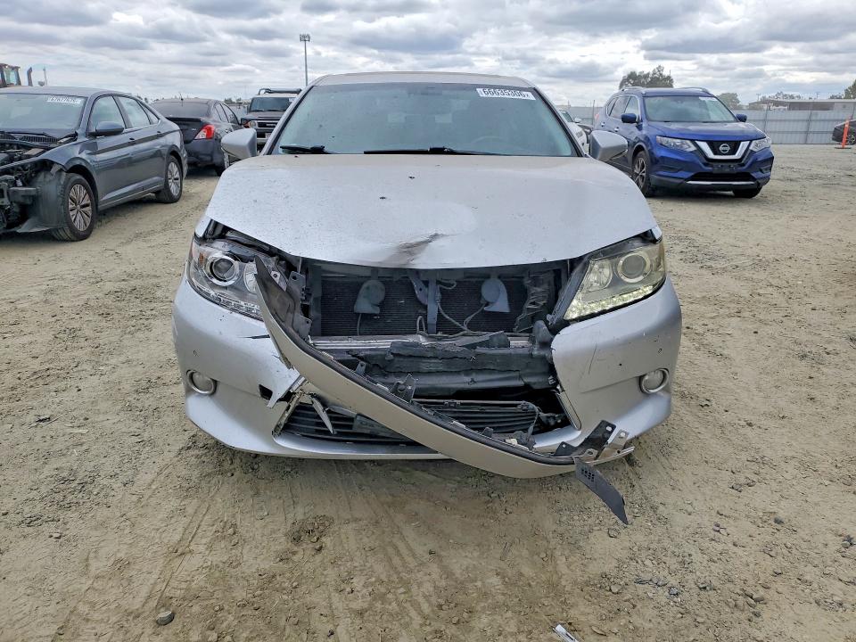 Photo 5 from auction – 2013 LEXUS ES with VIN JTHBK1GG4D2069892