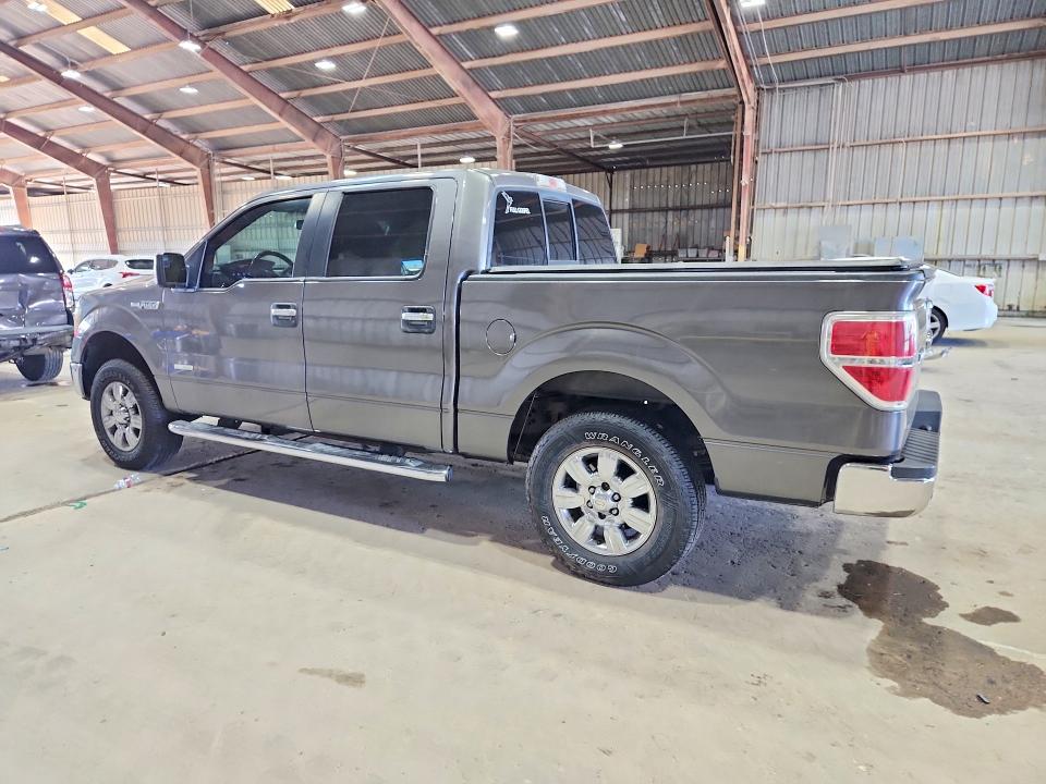 Zdjęcie 2 z aukcji – 2011 FORD F150 z VIN 1FTFW1CT3BFA56549