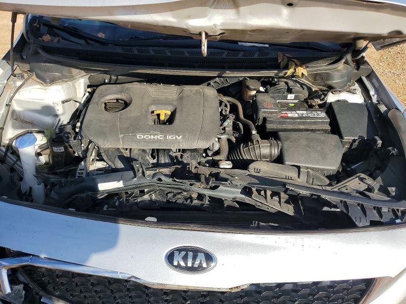 Photo 11 from auction – 2017 KIA FORTE with VIN 3KPFK4A78HE096499