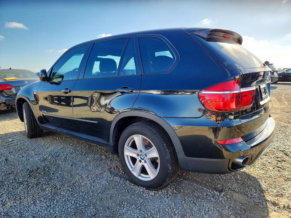 Photo 2 from auction – 2011 BMW X5 with VIN 5UXZV4C50BL739084