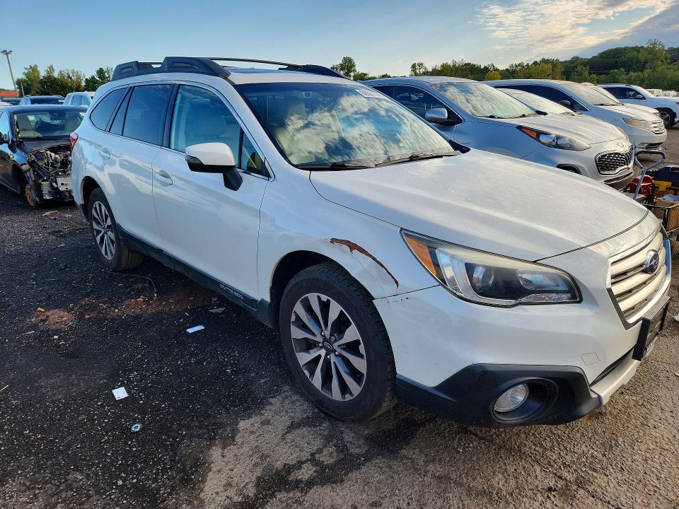 Zdjęcie 4 z aukcji – 2015 SUBARU OUTBACK z VIN 4S4BSANC0F3311300