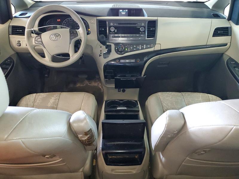 Photo 8 from auction – 2013 TOYOTA SIENNA with VIN 5TDKK3DCXDS287004