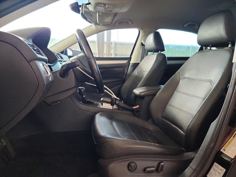 Photo 7 from auction – 2012 VOLKSWAGEN PASSAT with VIN 1VWBP7A30CC052282
