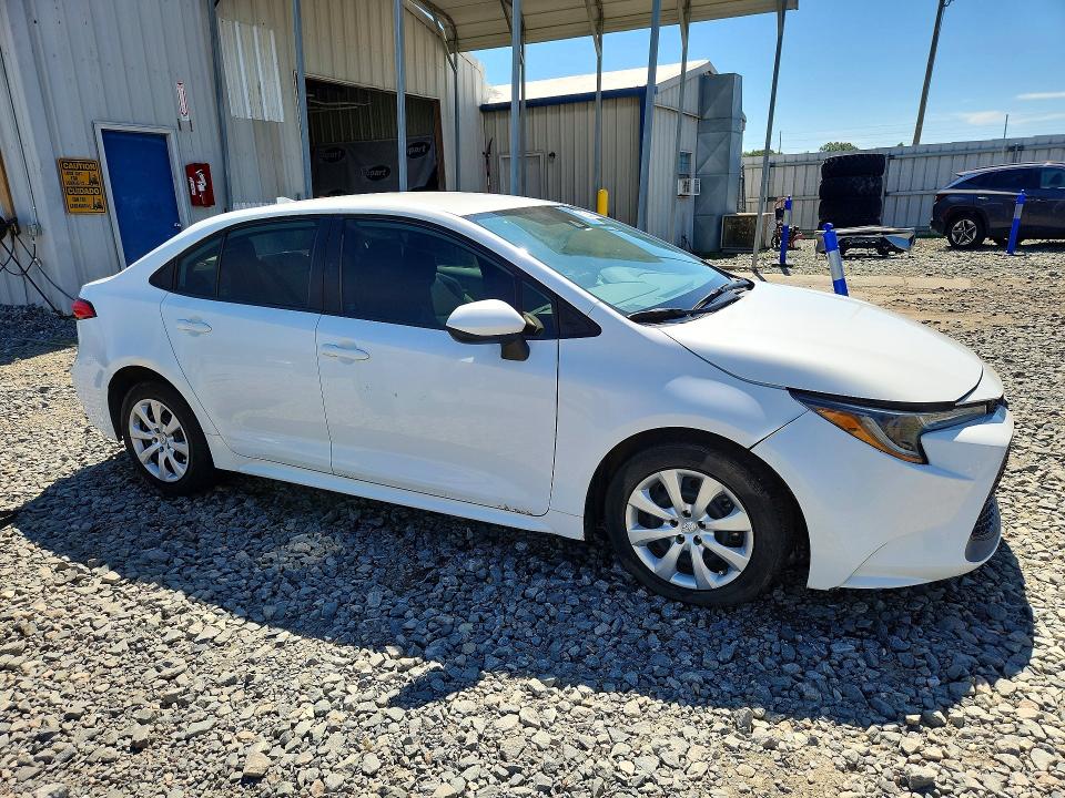 Photo 4 from auction – 2020 TOYOTA COROLLA with VIN 5YFEPRAE1LP081813