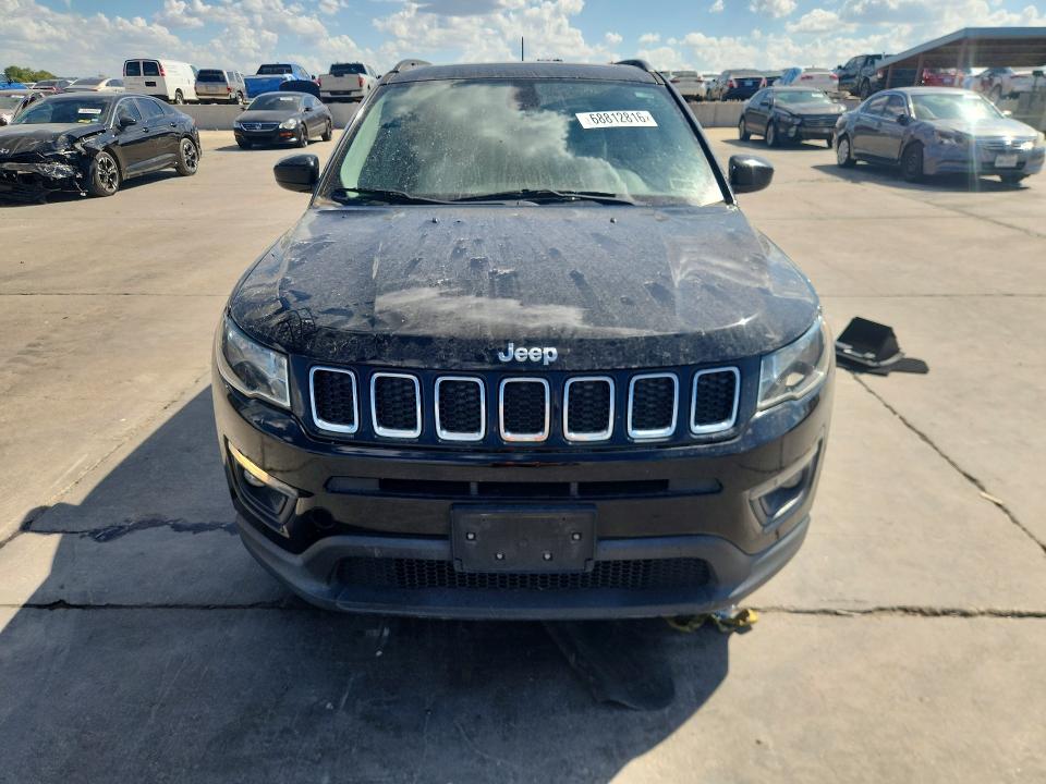 Photo 5 from auction – 2018 JEEP COMPASS with VIN 3C4NJCBB4JT494452