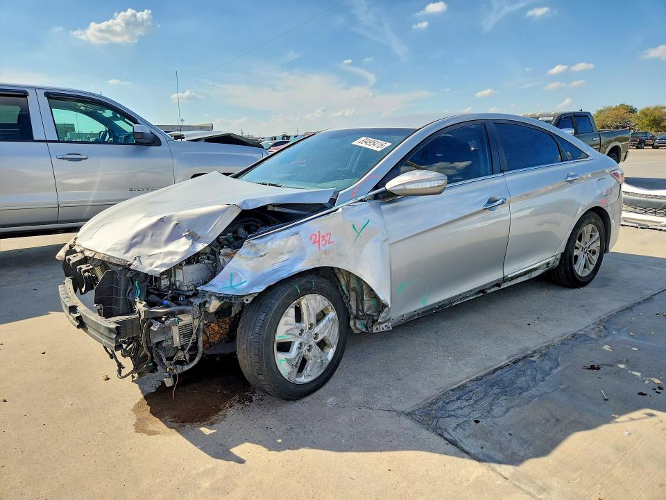 HYUNDAI SONATA 2012 with VIN KMHEC4A40CA022130 - Photo from auction