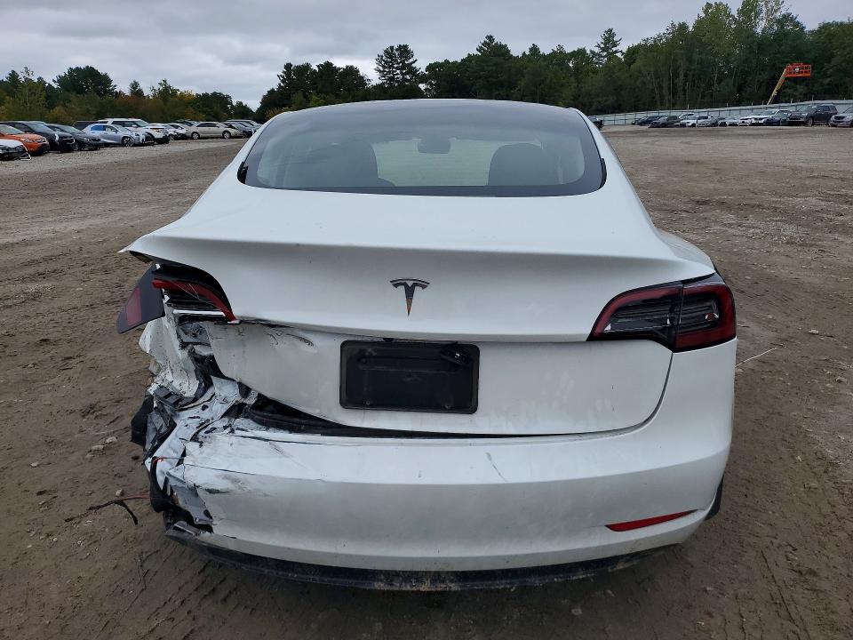 Снимка 6 от търг – 2023 TESLA MODEL 3 с VIN 5YJ3E1EA4PF589488
