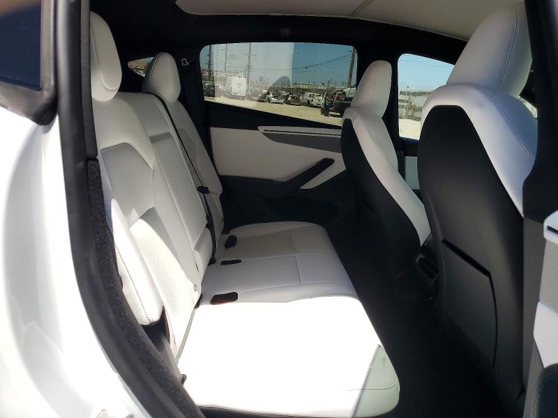Zdjęcie 10 z aukcji – 2026 TESLA MODEL Y z VIN 7SAYGDED3TF630962
