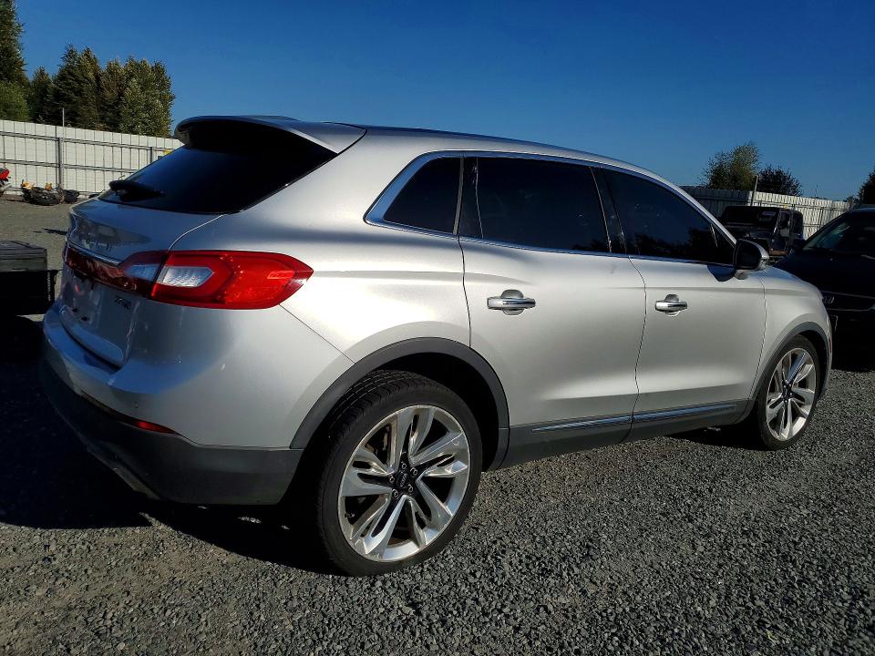 Photo 3 from auction – 2016 LINCOLN MKX with VIN 2LMTJ8LP3GBL57005