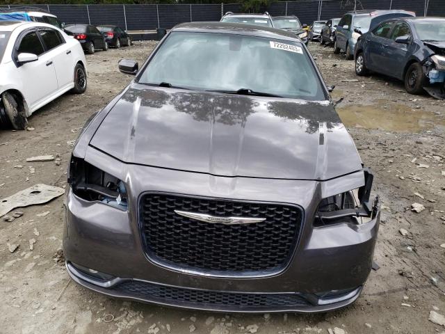 Photo 5 from auction – 2019 CHRYSLER 300 S with VIN 2C3CCABG3KH618047