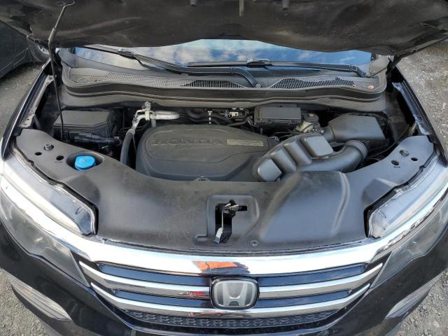 Photo 12 from auction – 2017 HONDA PILOT ELIT with VIN 5FNYF6H03HB043379