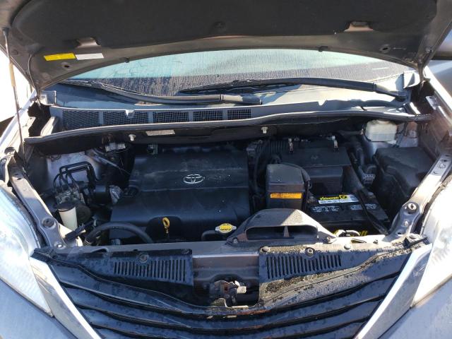 Photo 12 from auction – 2012 TOYOTA SIENNA LE with VIN 5TDJK3DCXCS033626