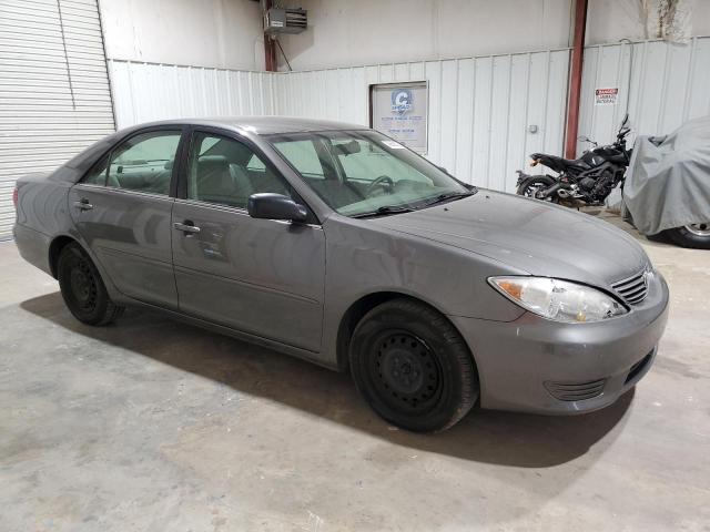 Photo 4 from auction – 2005 TOYOTA CAMRY LE with VIN 4T1BE32K65U588802