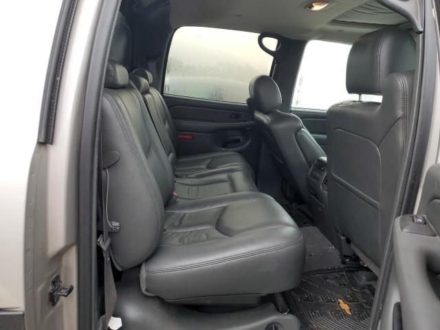 Photo 10 from auction – 2004 CHEVROLET AVALANCHE with VIN 3GNEK12T84G144918