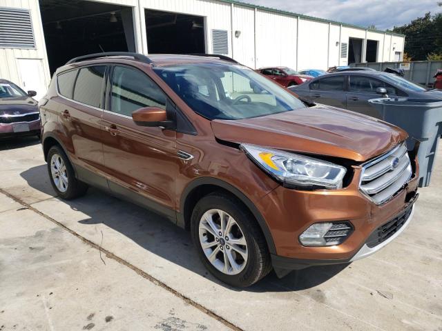 Photo 4 from auction – 2017 FORD ESCAPE SE with VIN 1FMCU9GD9HUB23925
