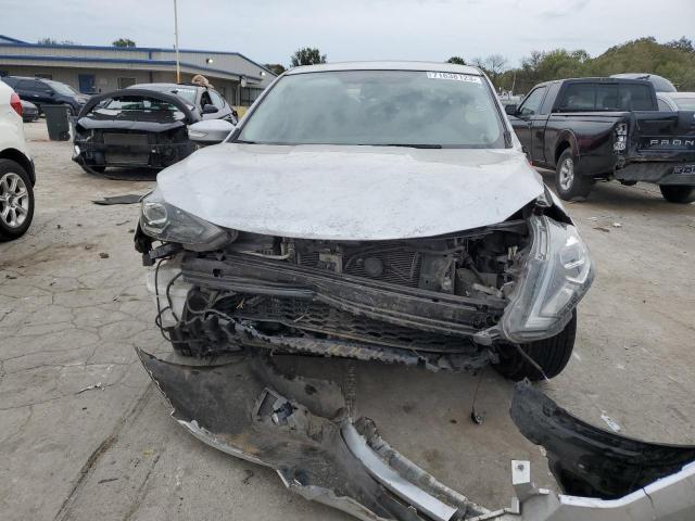 Photo 5 from auction – 2017 NISSAN SENTRA SR with VIN 3N1CB7AP4HY233203