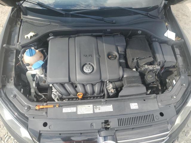 Photo 11 from auction – 2013 VOLKSWAGEN PASSAT S with VIN 1VWAP7A31DC083246