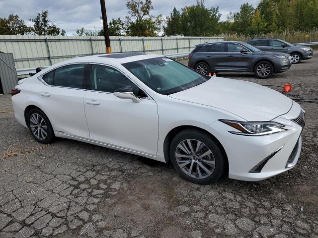 Photo 4 from auction – 2021 LEXUS ES 300H with VIN 58ADA1C17MU004574
