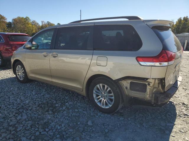 Zdjęcie 2 z aukcji – 2012 TOYOTA SIENNA XLE z VIN 5TDYK3DC5CS201624