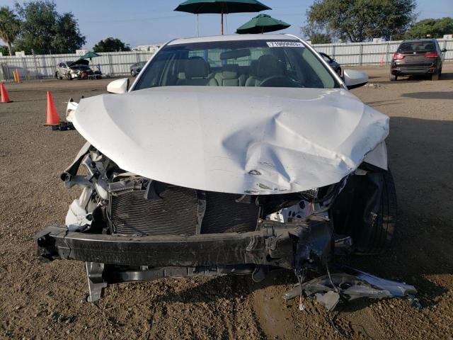 Photo 5 from auction – 2017 TOYOTA CAMRY LE with VIN 4T1BF1FK7HU354670