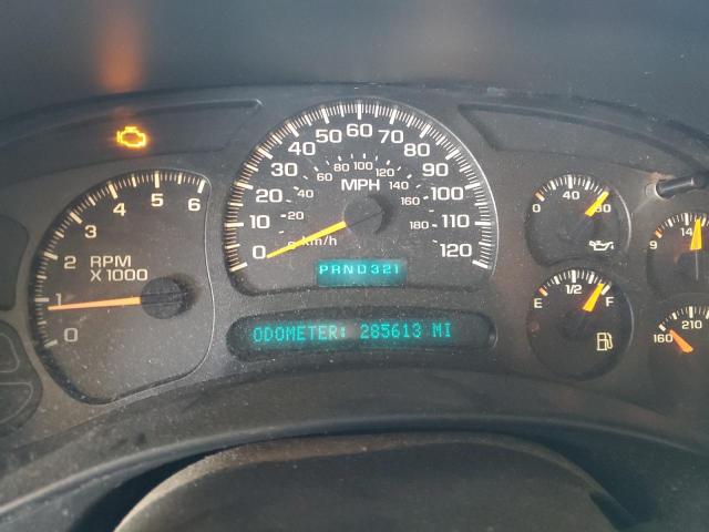 Photo 9 from auction – 2005 CHEVROLET SILVERADO with VIN 1GCEC19V95E229918