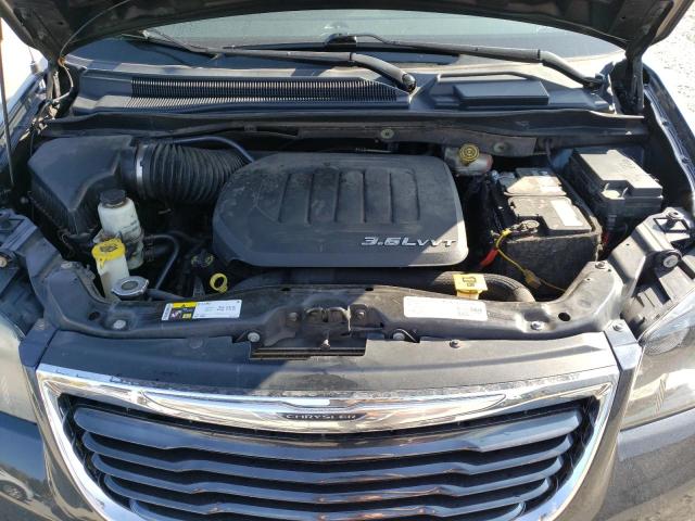 Photo 12 from auction – 2014 CHRYSLER TOWN & COU with VIN 2C4RC1HG2ER239987