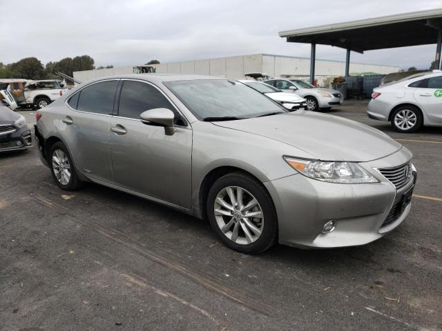 Photo 4 from auction – 2015 LEXUS ES 300H with VIN JTHBW1GG1F2078153