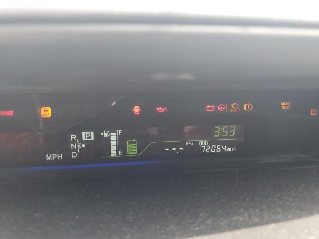 Photo 9 from auction – 2013 TOYOTA PRIUS V with VIN JTDZN3EUXD3187435
