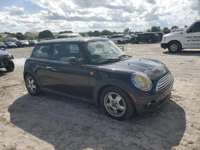 Photo 4 from auction – 2009 MINI COOPER with VIN WMWMF33539TW72619