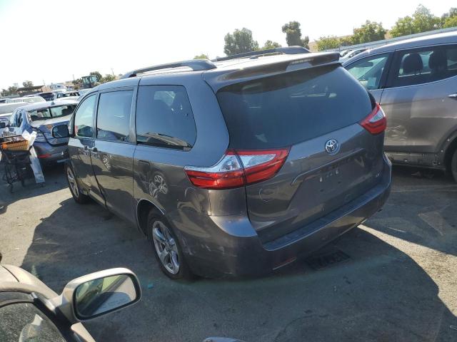 Photo 2 from auction – 2015 TOYOTA SIENNA LE with VIN 5TDKK3DC4FS586121