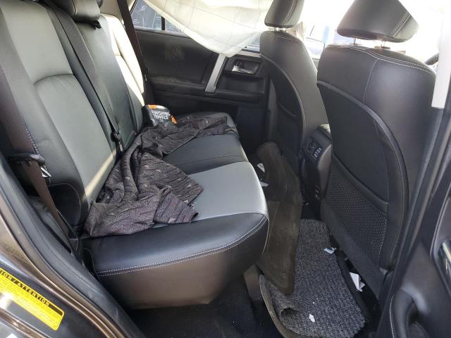 Photo 10 from auction – 2015 TOYOTA 4RUNNER SR with VIN JTEBU5JR9F5245216