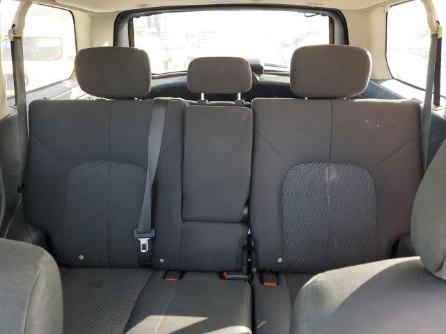 Photo 10 from auction – 2011 MITSUBISHI ENDEAVOR L with VIN 4A4JN2AS4BE036645