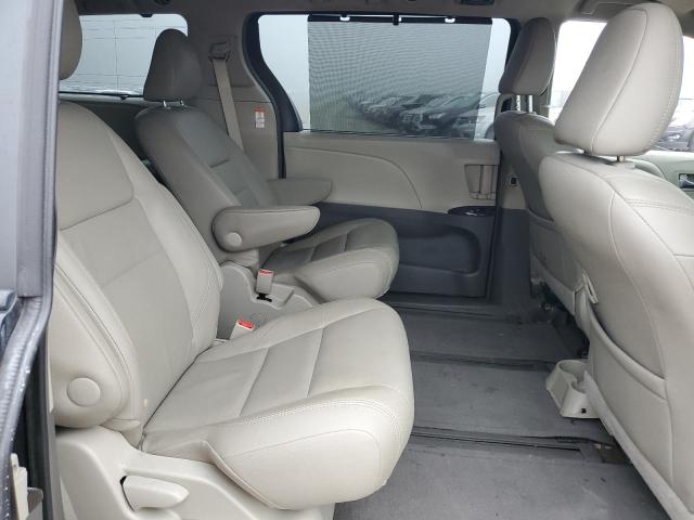 Photo 10 from auction – 2016 TOYOTA SIENNA XLE with VIN 5TDDK3DC5GS137055