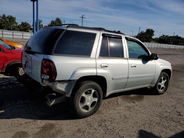 Photo 3 from auction – 2007 CHEVROLET TRAILBLAZE with VIN 1GNDT13SX72307676