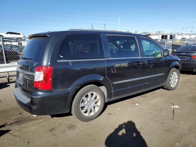 Photo 3 from auction – 2016 CHRYSLER TOWN & COU with VIN 2C4RC1BG5GR288578