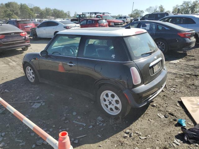 Photo 2 from auction – 2005 MINI COOPER with VIN WMWRC33535TJ68936