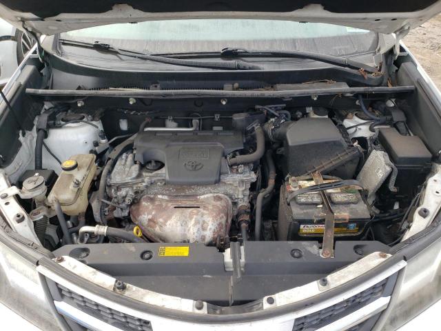 Photo 12 from auction – 2015 TOYOTA RAV4 LE with VIN 2T3BFREV5FW285363