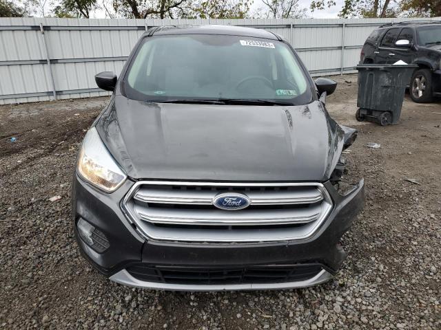 Photo 5 from auction – 2017 FORD ESCAPE SE with VIN 1FMCU9GD8HUC20968