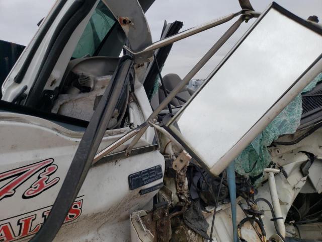 Photo 5 from auction – 2004 FORD F650 SUPER with VIN 3FRNX65F04V659374