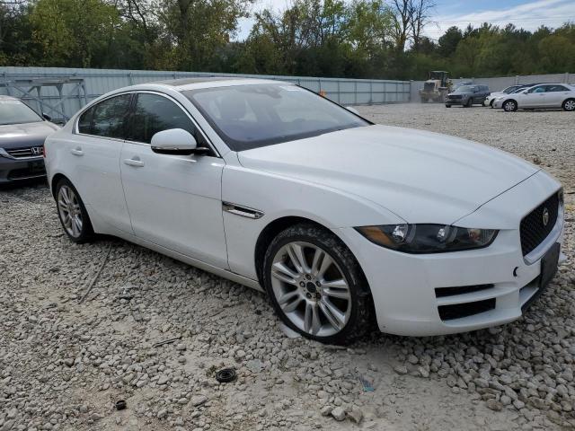 Photo 4 from auction – 2019 JAGUAR XE with VIN SAJAR4FX0KCP51737